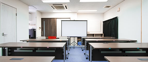 【桜川駅5分】ミーティングやワークショップに最適な設備の充実した2F貸会議室