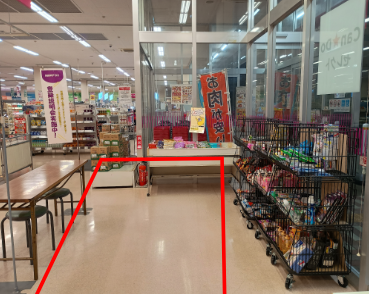 【マックスバリュ新おおわに店】イートイン横スペース 販促プロモーションに最適なスーパー店内催事イベントスペース