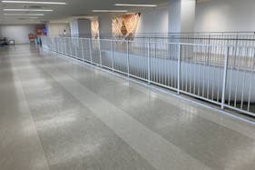 【SOCOLA南行徳】屋上駐車場エントランス・オートスロープ横 物販、食物販のポップアップストアや販促プロモーションに最適な催事イベントスペース