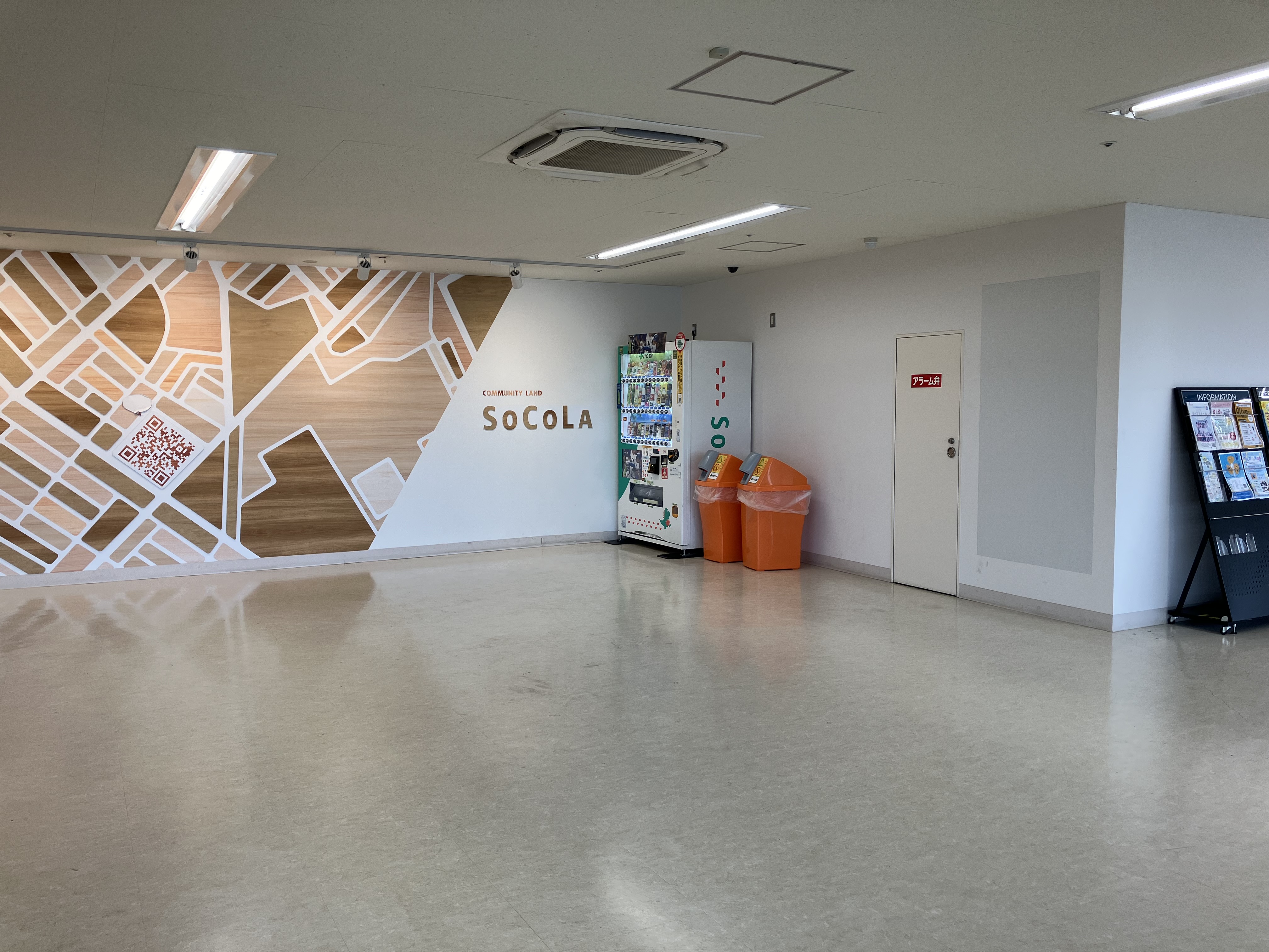 【SOCOLA南行徳】屋上駐車場エントランス・オートスロープ横　物販、食物販のポップアップストアや販促プロモーションに最適な催事イベントスペース