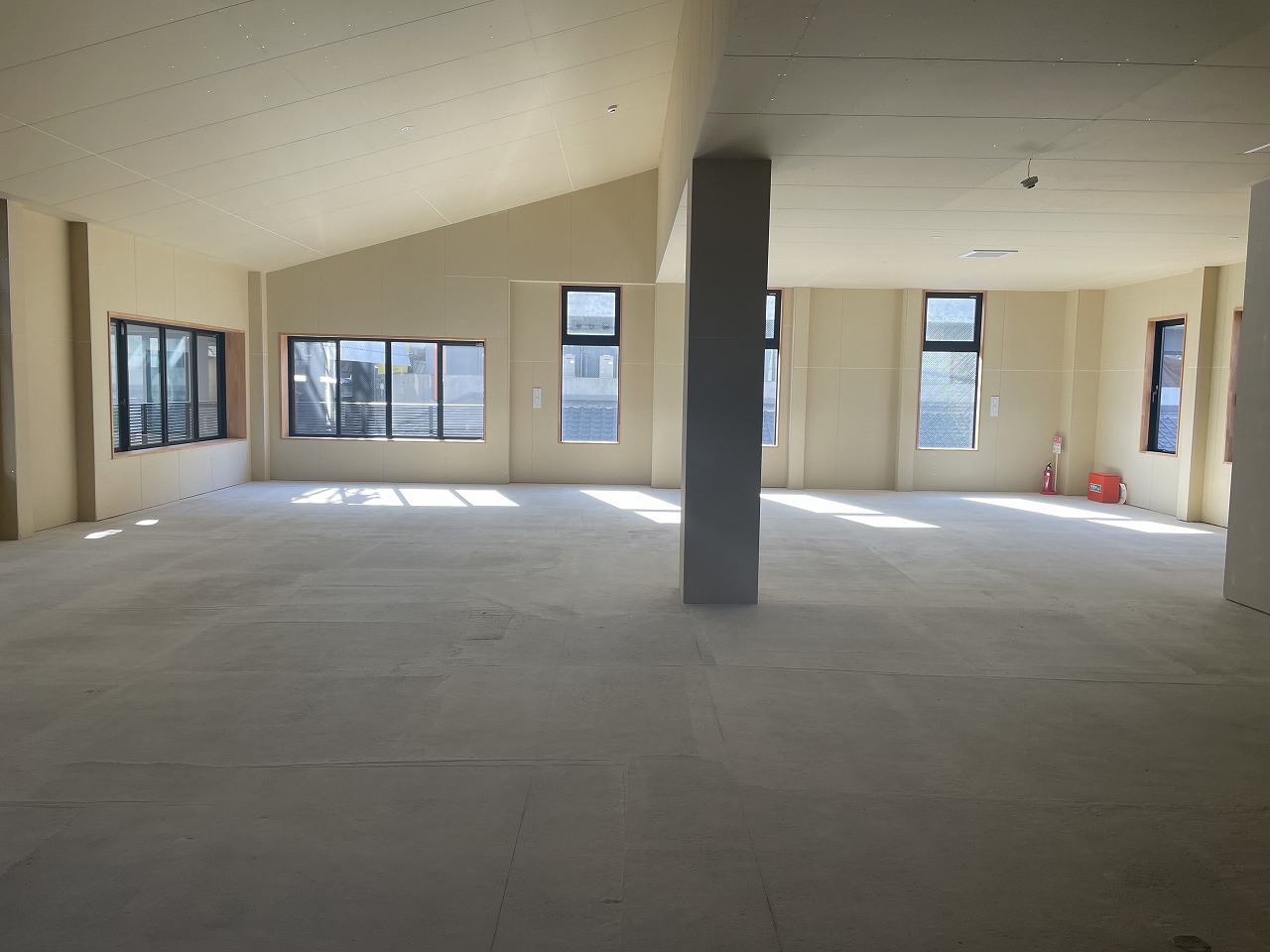 【長浜大手門通り商店街】ポップアップや販促イベントに適した長浜駅徒歩圏内でアーケードに面したスペース