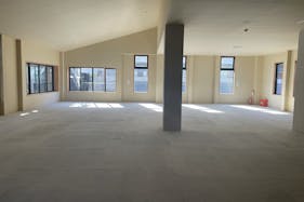 【長浜大手門通り商店街】ポップアップや販促イベントに適した長浜駅徒歩圏内でアーケードに面したスペース