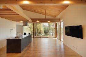 【千葉県夷隅郡エリア】撮影用途での利用にお勧めの広大な自然と美しい緑に囲まれたVillaとGarden