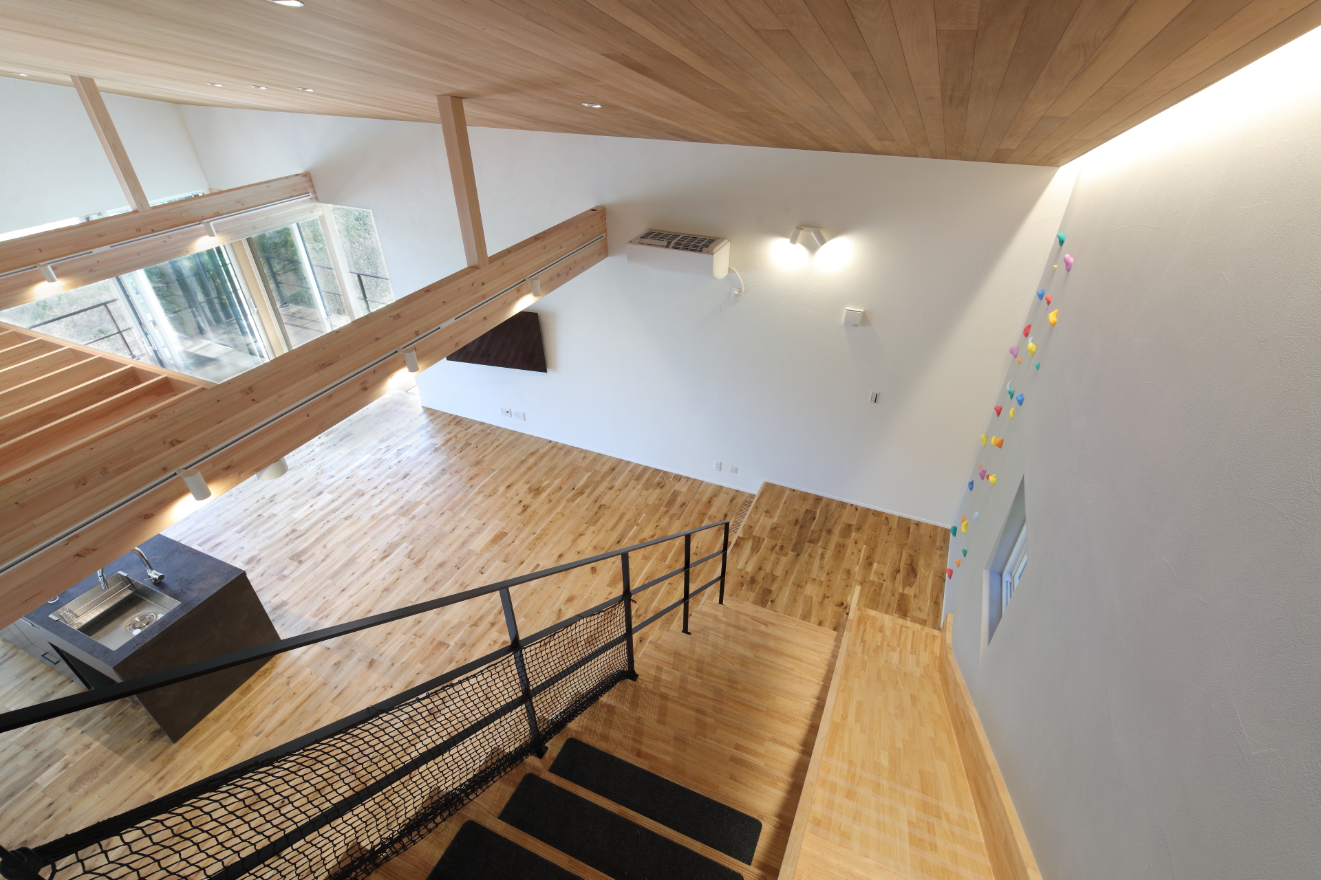 Villa_2F  俯瞰撮影や上下のアングルも可能