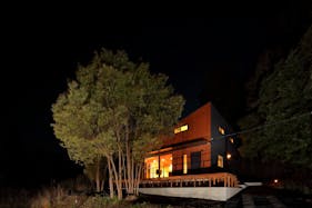 【千葉県夷隅郡エリア】撮影用途での利用にお勧めの広大な自然と美しい緑に囲まれたVillaとGarden