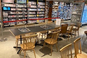【TSUTAYA 流山おおたかの森駅前店】携帯キャリアや保険の販促プロモーションイベントが可能な店内イベントスペース