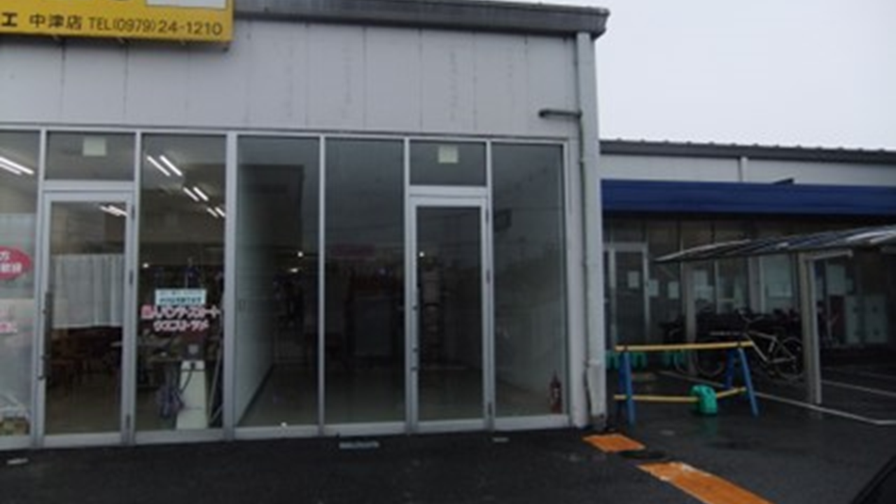 【スーパーセンタートライアル中津店】店内レジアウト_サテライトショップスペース