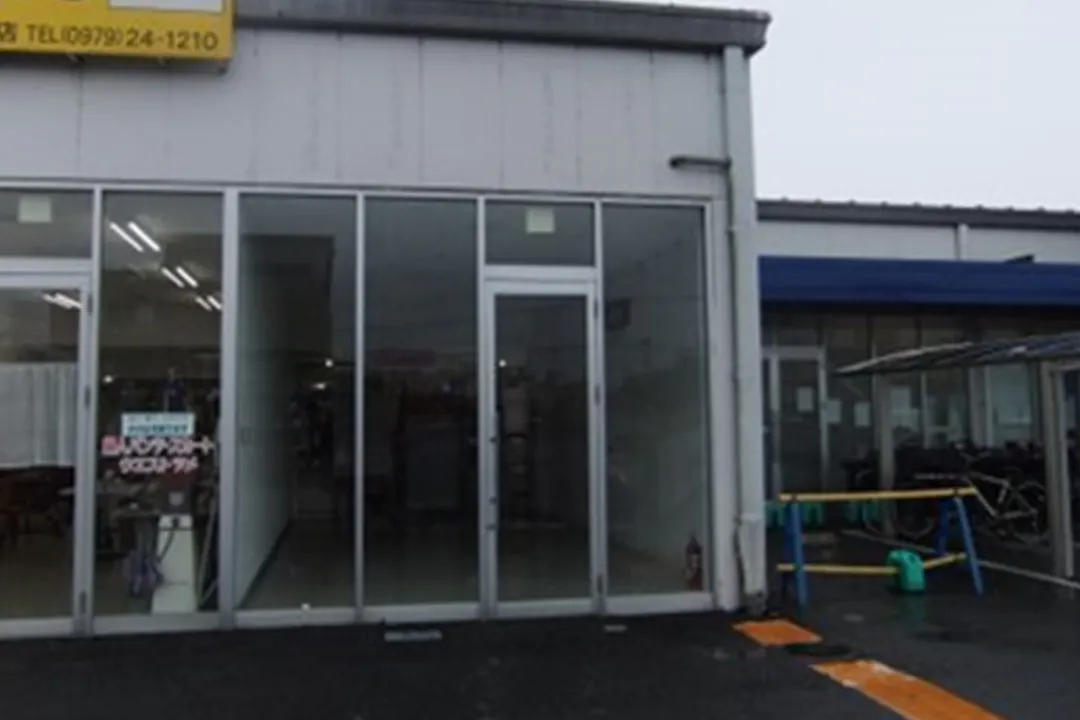 【スーパーセンタートライアル中津店】店内レジアウト_サテライトショップスペース