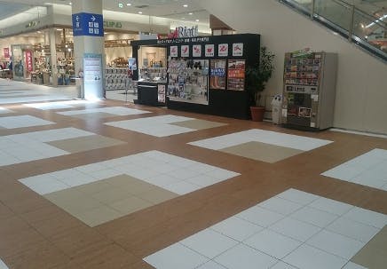 【イオンモール姫路大津】各種プロモーションや物販に最適な1Fオークコートのイベントスペース