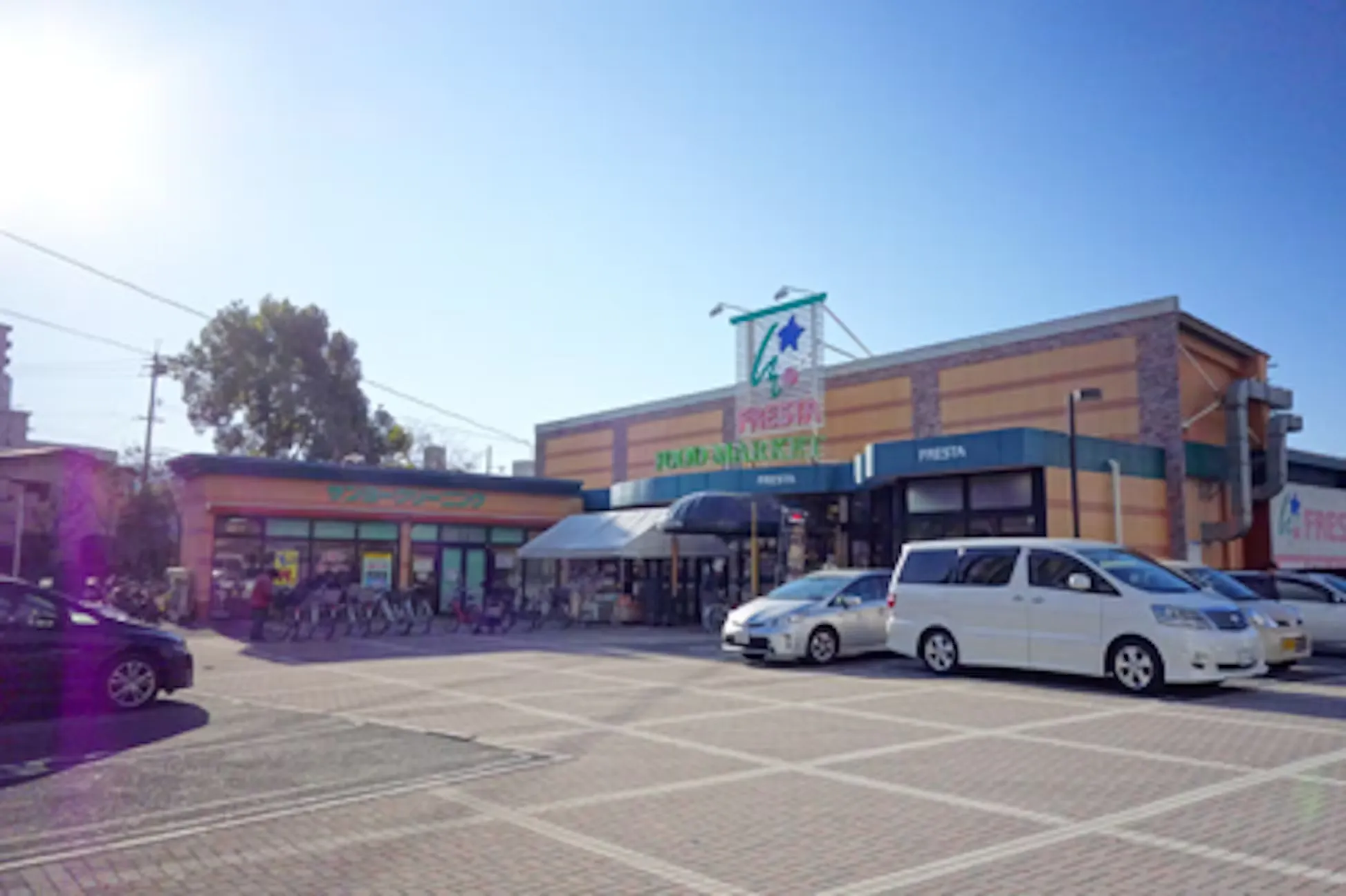 【フレスタ祇園店】プロモーションに最適な店内イートインスペース