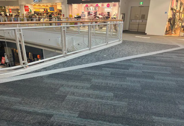 【イオンモール東浦】ティップトッププラスポケット前デッキ