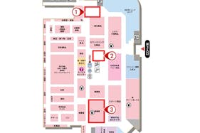 【イオン高萩店】各種プロモーションや物販、食物販のポップアップストアに最適な登りエスカレーター前のイベントスペース