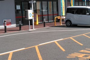 【イオンタウン岡崎美合】キッチンカーでの出店に最適な駐車場前にある屋外スペース