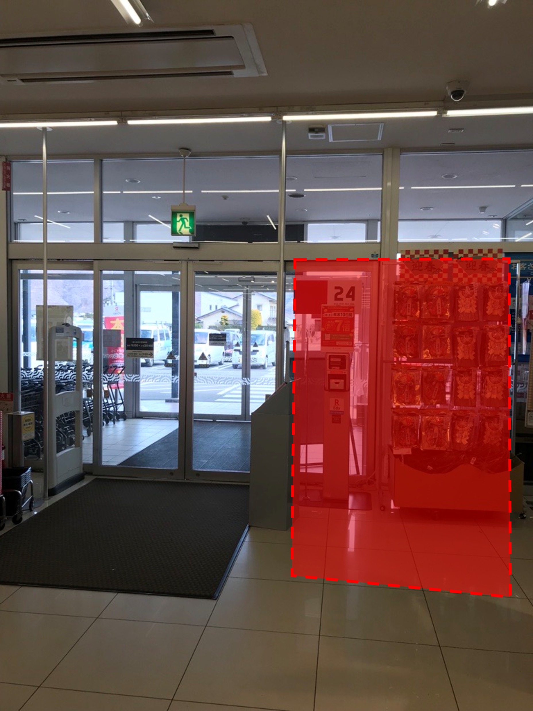 【西友　豊科店】入口横　プロモーション用途や物販、食物販のポップアップストアに最適なスーパー店内催事イベントスペース