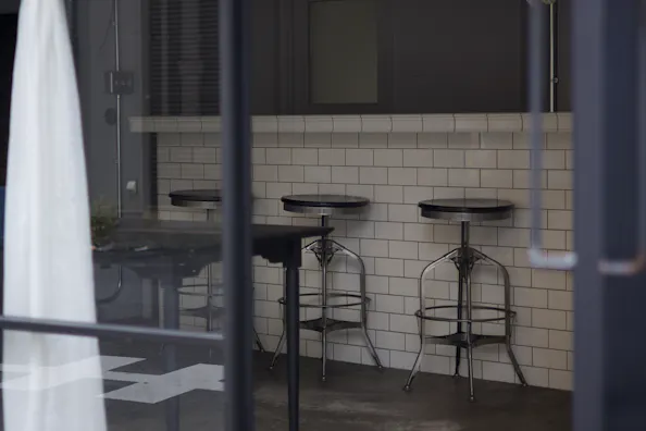 【南堀江徒歩圏内】駅近・路面1階のコンパクトなアトリエギャラリー