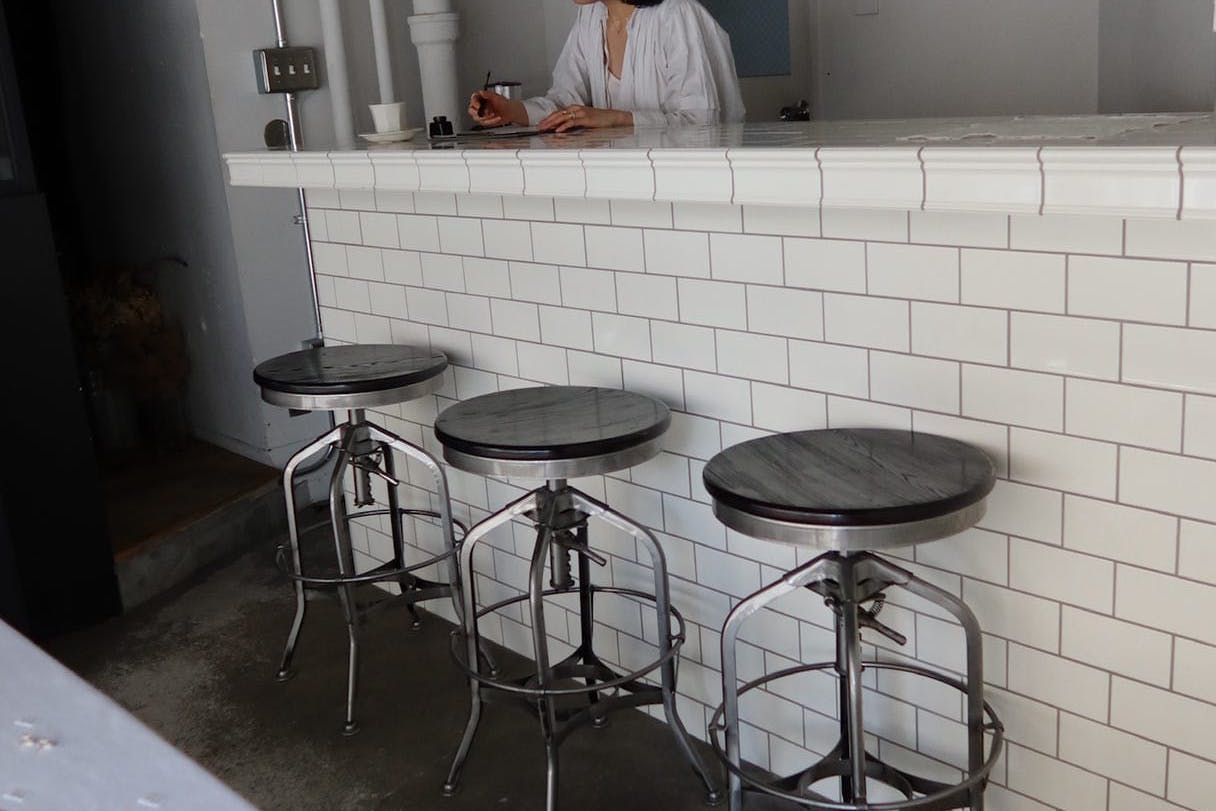 【桜川駅1分】ポップアップストアやワークショップにおすすめ!タイルカウンター付きの路面レンタルスペース