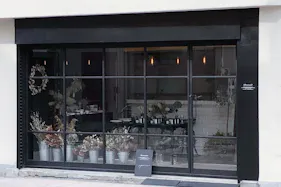 【南堀江徒歩圏内】駅近・路面1階のコンパクトなアトリエギャラリー