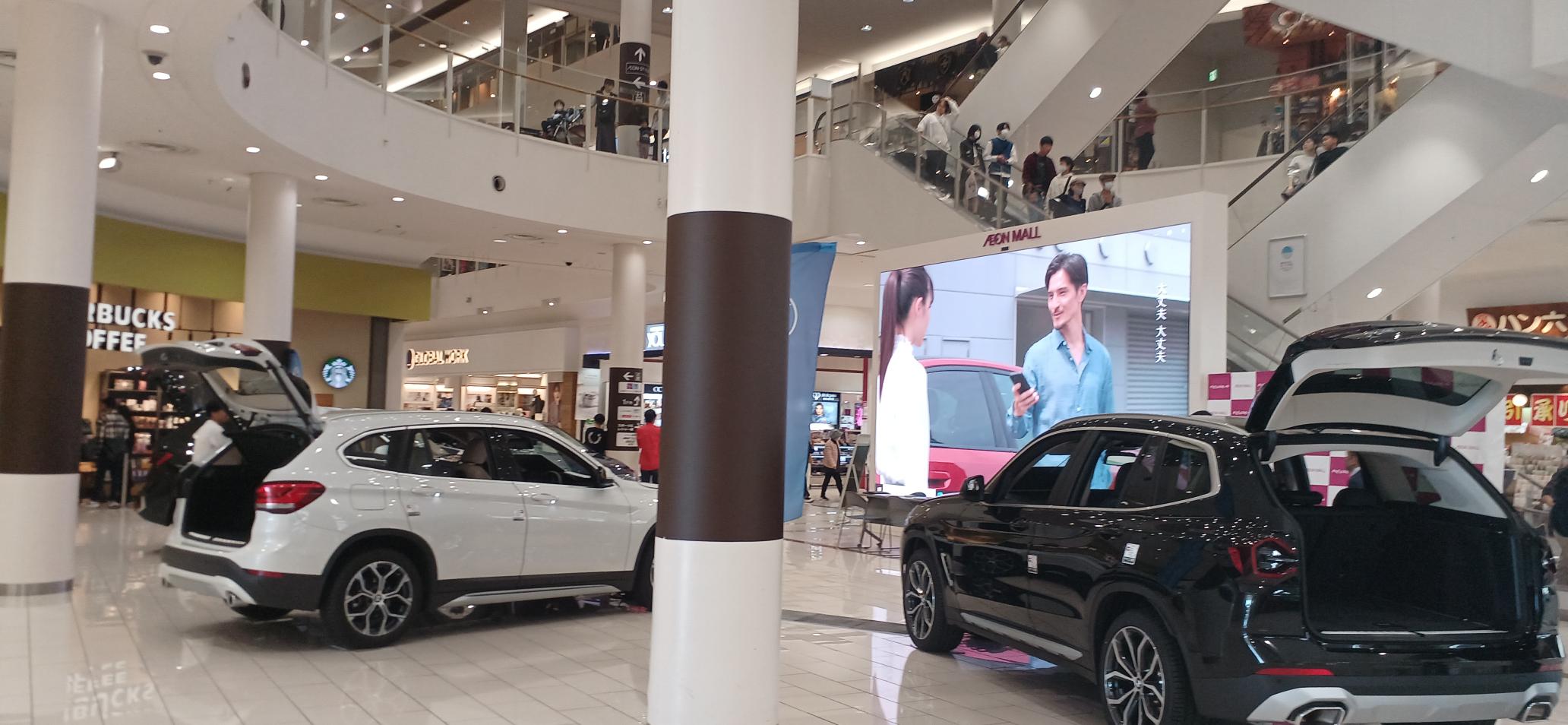 【イオンモール草津】1F セントラルコート