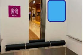 【イオンモール川口】モール内広告 エレベーター内壁面