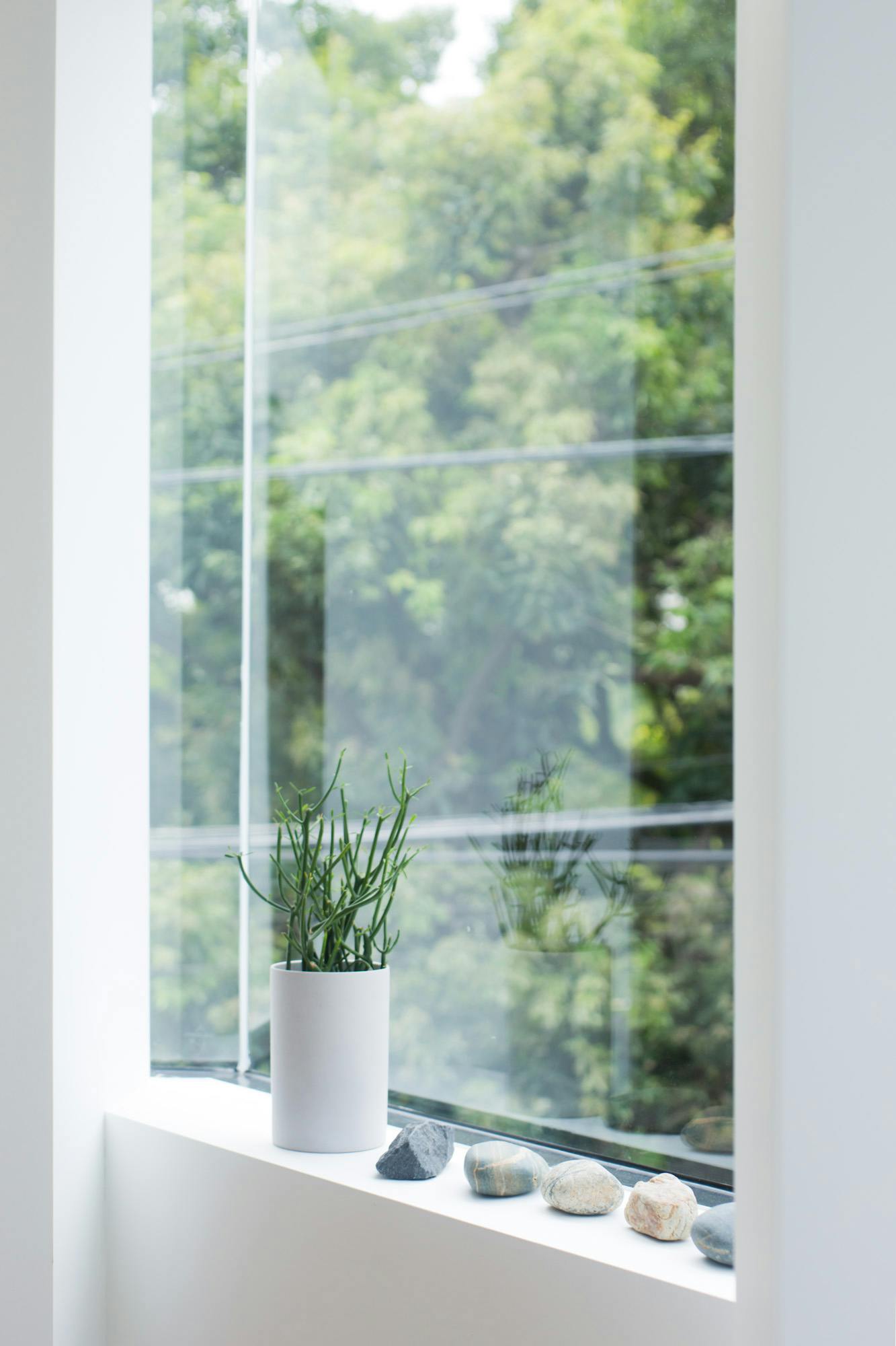 【青山一丁目駅5分】アパレルの展示会やポップアップストアに最適!青山公園沿いにある白を基調とした自然光たっぷりのレンタルスペース