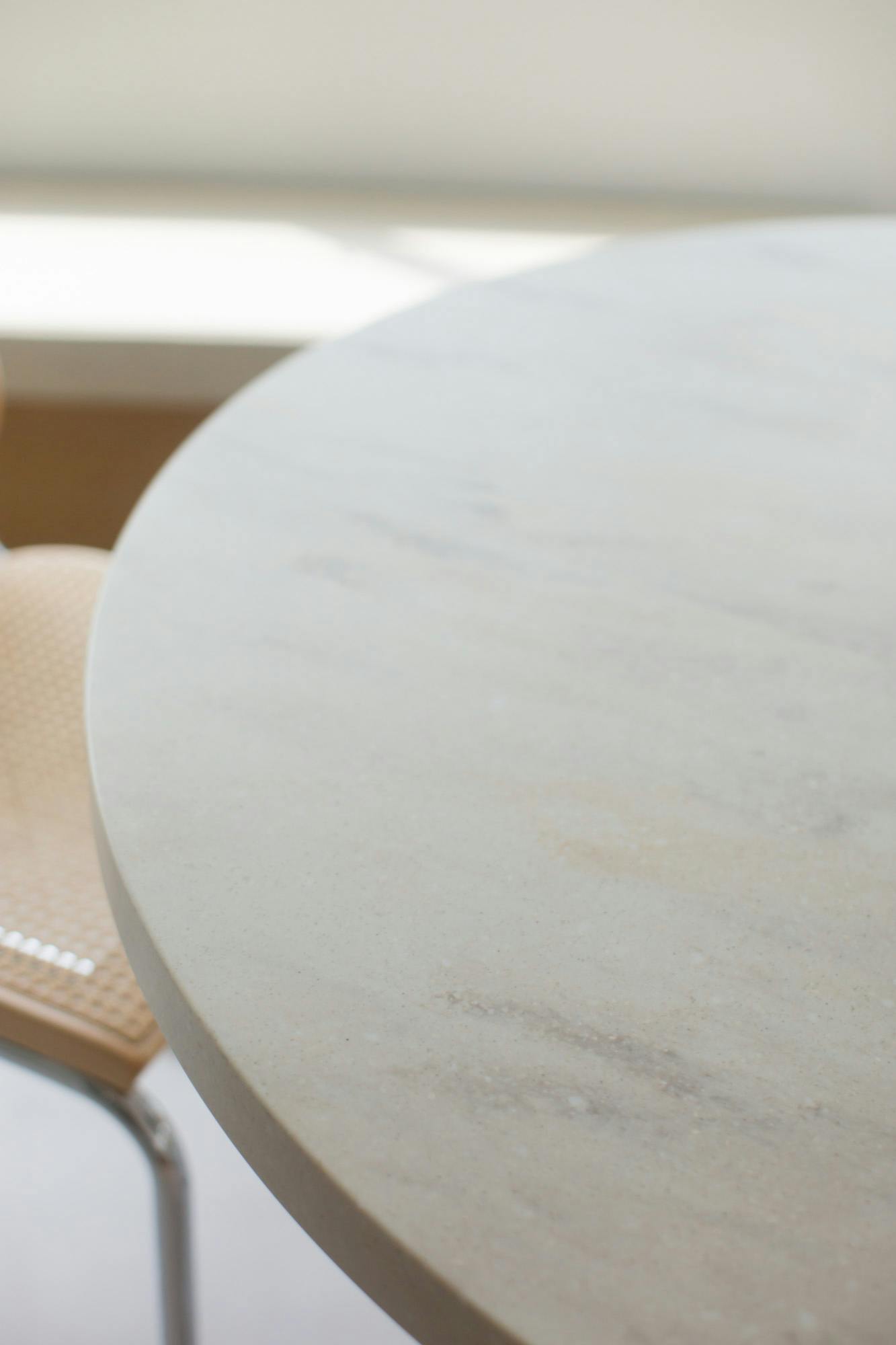 【青山一丁目駅5分】アパレルの展示会やポップアップストアに最適！青山公園沿いにある白を基調とした自然光たっぷりのレンタルスペース