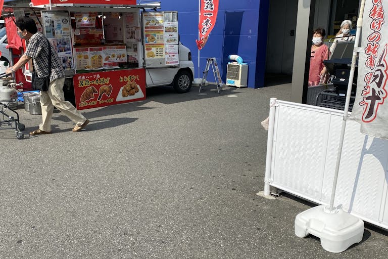 【スーパーセンタートライアル小竹店】キッチンカー(調理営業)出店限定/屋外スペースの画像4