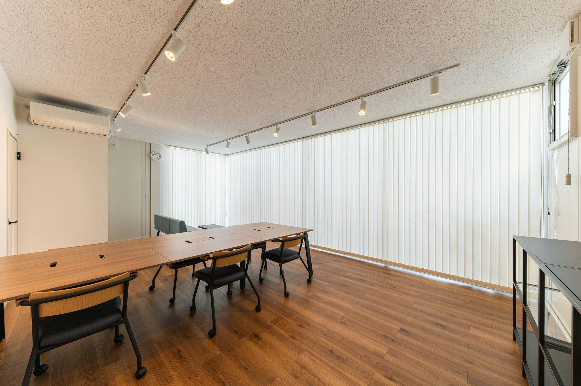 【大阪府東大阪市】自主企画マルシェやワークショップに最適なお手頃価格のレンタルスペース「Meeting1」／敷地全体の貸切イベント開催も可能！