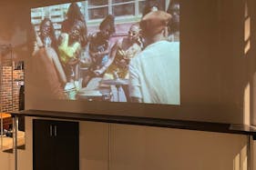 【宮城野原駅1分】ポップアップ・ギャラリーに適したフィッティングルーム付き路面スペース