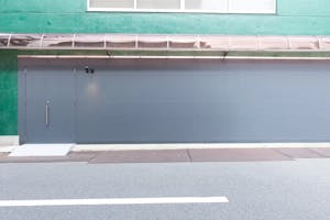 【神楽坂駅8分】撮影、展示会に最適な白壁1F天井高3.8mのイベントスペース