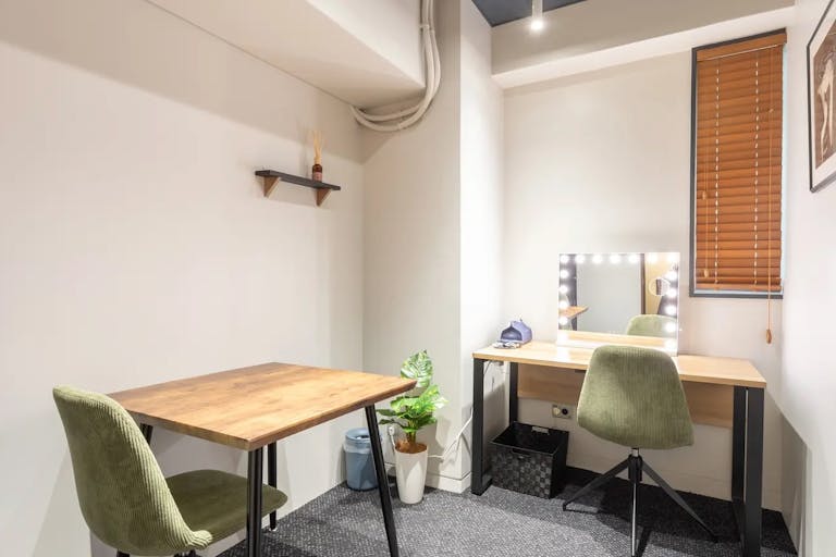 【神楽坂駅8分】撮影、展示会に最適な白壁1F天井高3.8mのイベントスペースの画像7