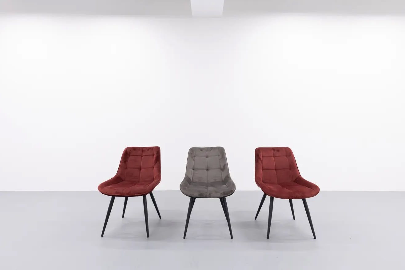 【神楽坂駅8分】撮影、展示会に最適な白壁1F天井高3.8mのイベントスペース