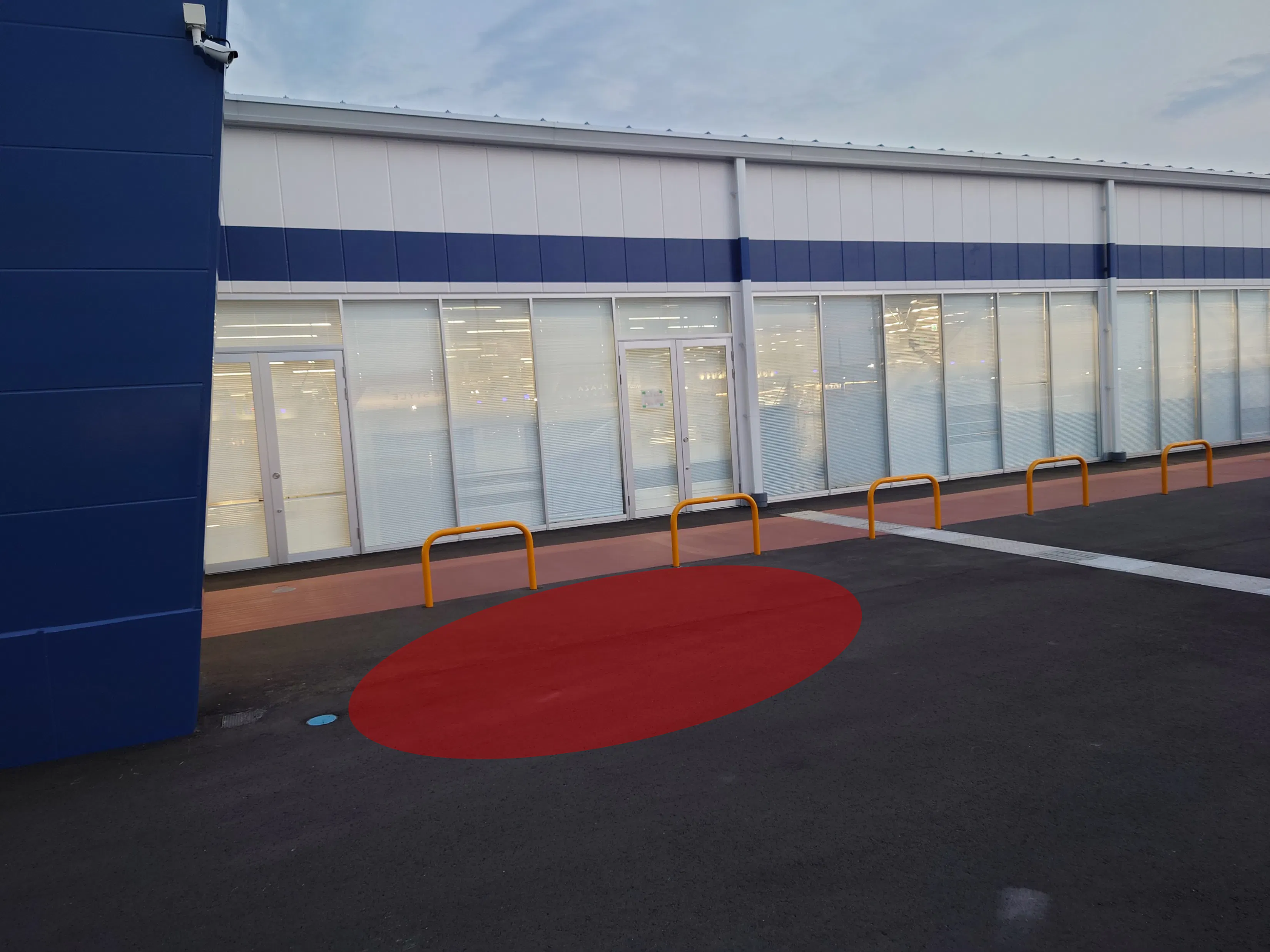 【スーパーセンタートライアル都城都北店】キッチンカー(調理営業)出店限定/屋外スペース