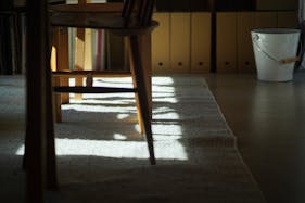 【池ノ上駅6分】撮影に適した光と影・素材が特徴的な自宅兼スタジオ