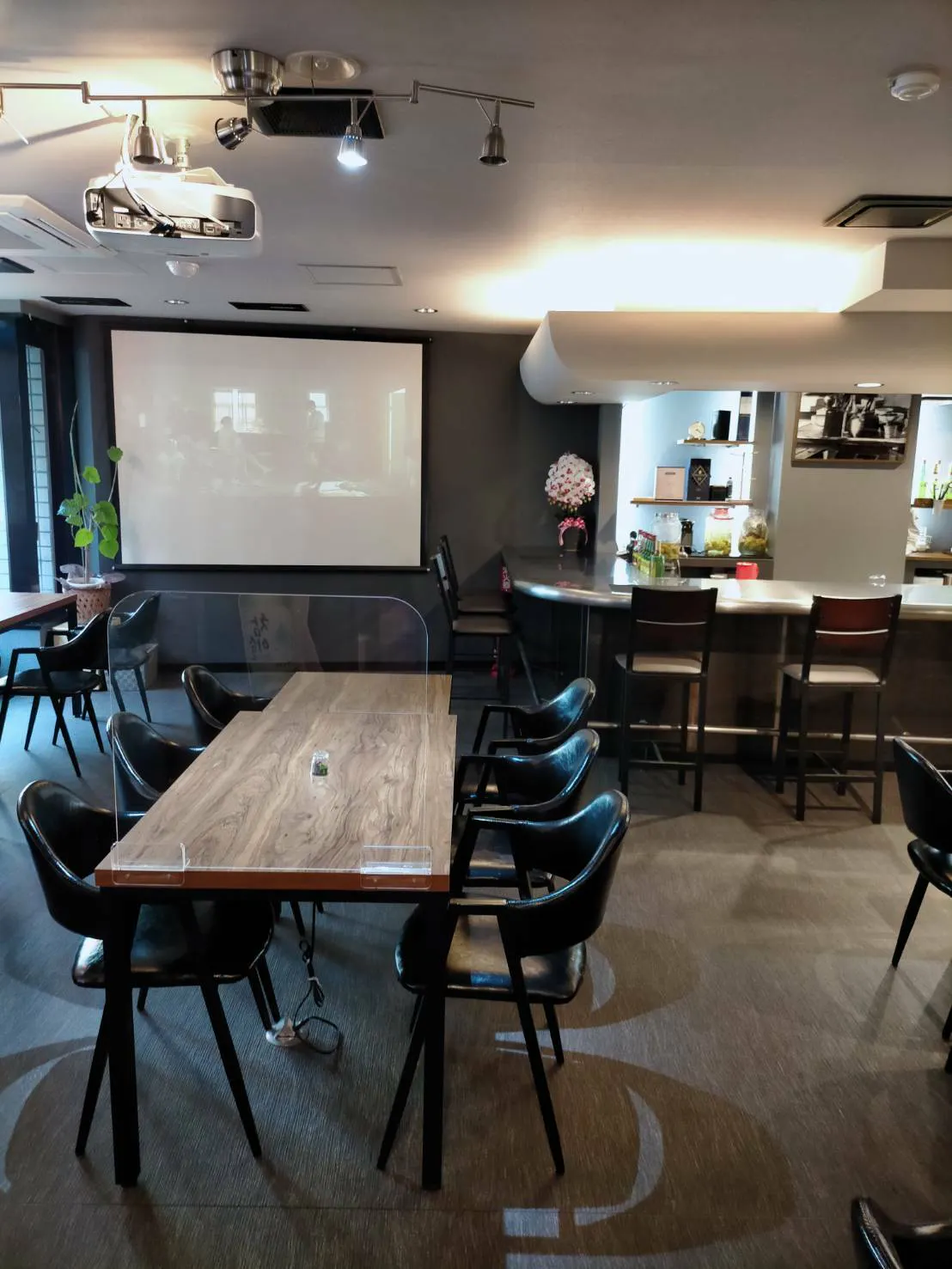 【町田駅1分】テイクアウト専門店や期間限定の飲食店に適した駅近のイベントスぺース