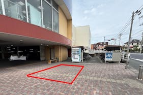 【スーパーセンタートライアル宇部店】キッチンカー(調理営業)出店限定/屋外スペース