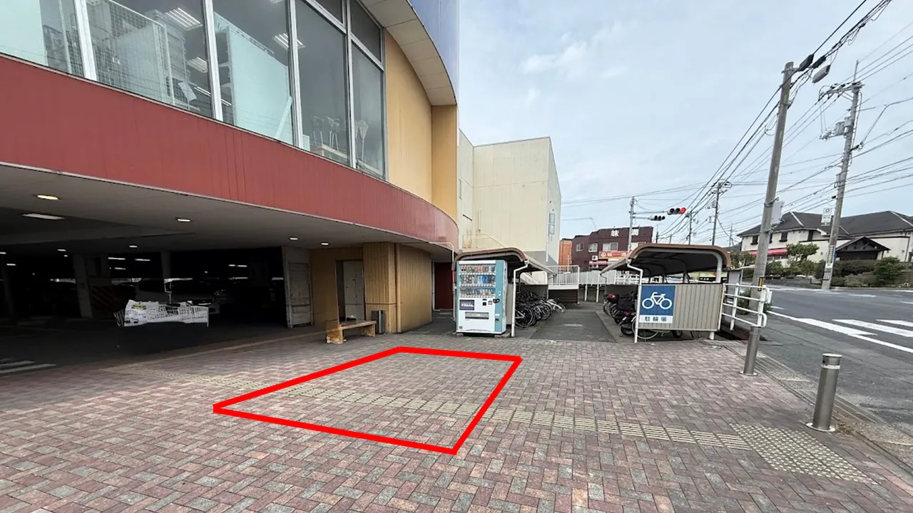 【スーパーセンタートライアル宇部店】キッチンカー(調理営業)出店限定/屋外スペース