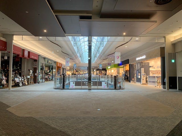 【イオンモール高岡】東館 2階 イベントスペース⑥(ヴィレッジヴァンガード前)の画像