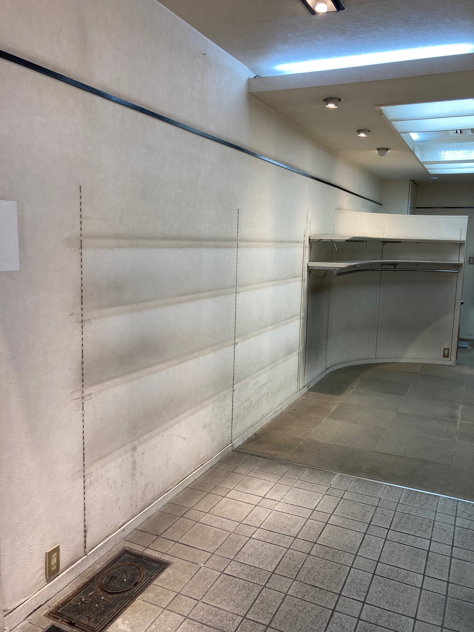 陳列棚は取り外し可能です。