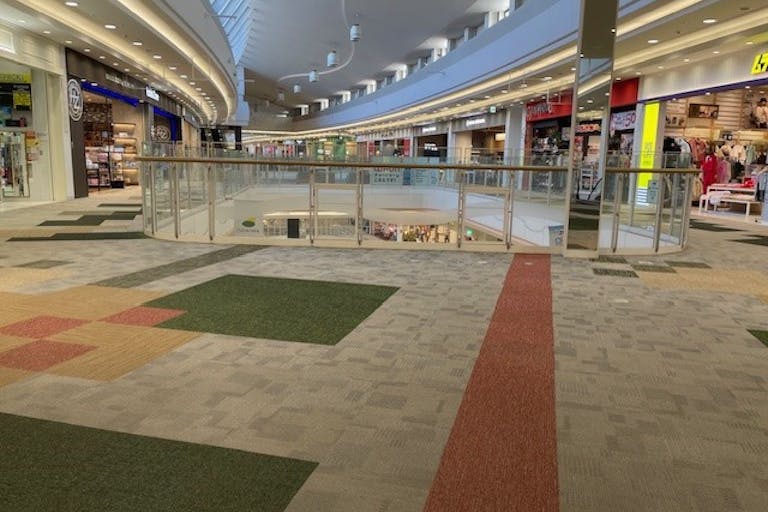 【イオンモール羽生】ムラサキスポーツ前ブリッジ イベントスペースの画像2