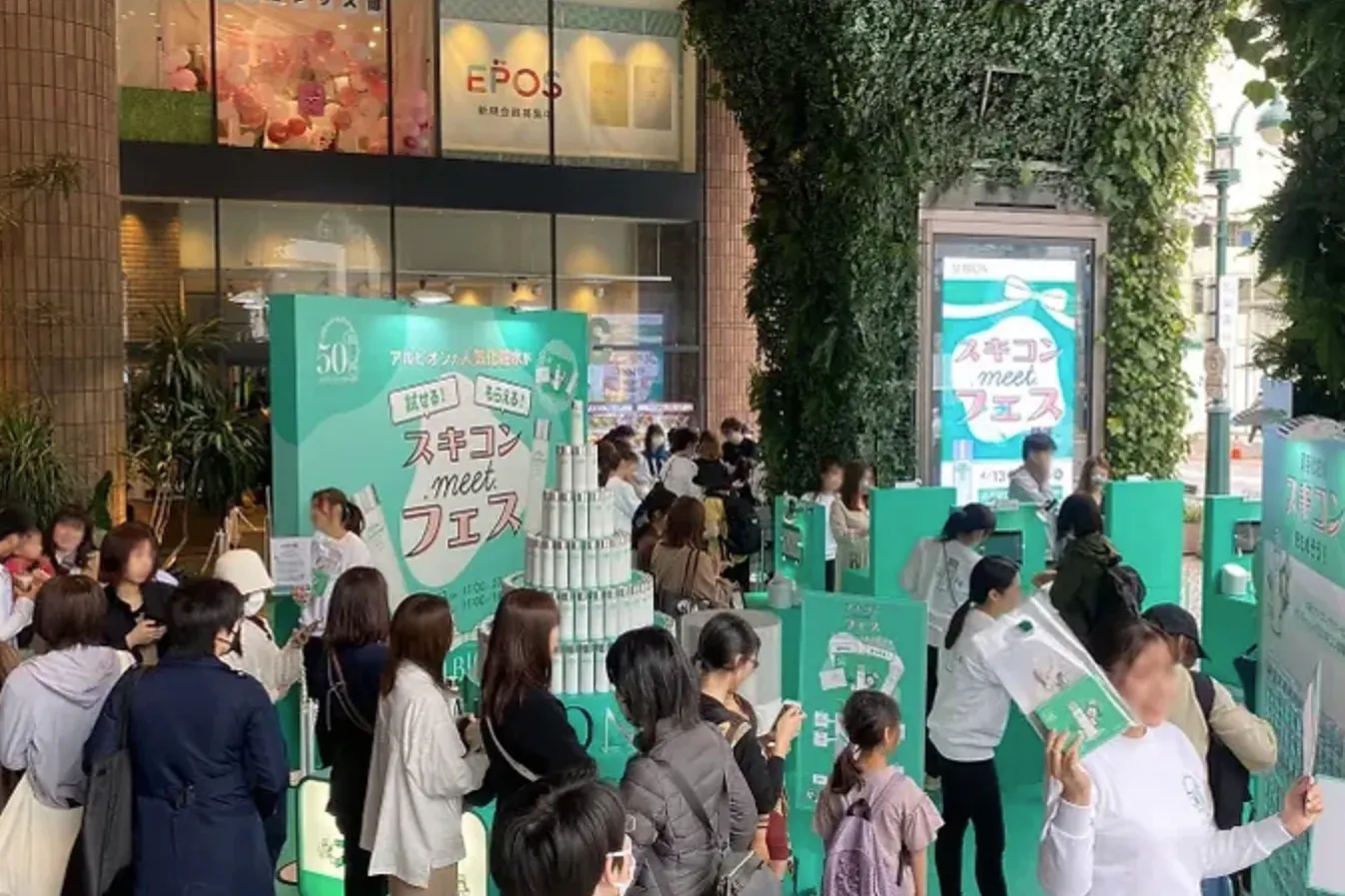 【渋谷モディ】1階 店頭プラザ 6面デジタルサイネージ【プロモーション】人通り・視認性抜群でPRに最適な媒体