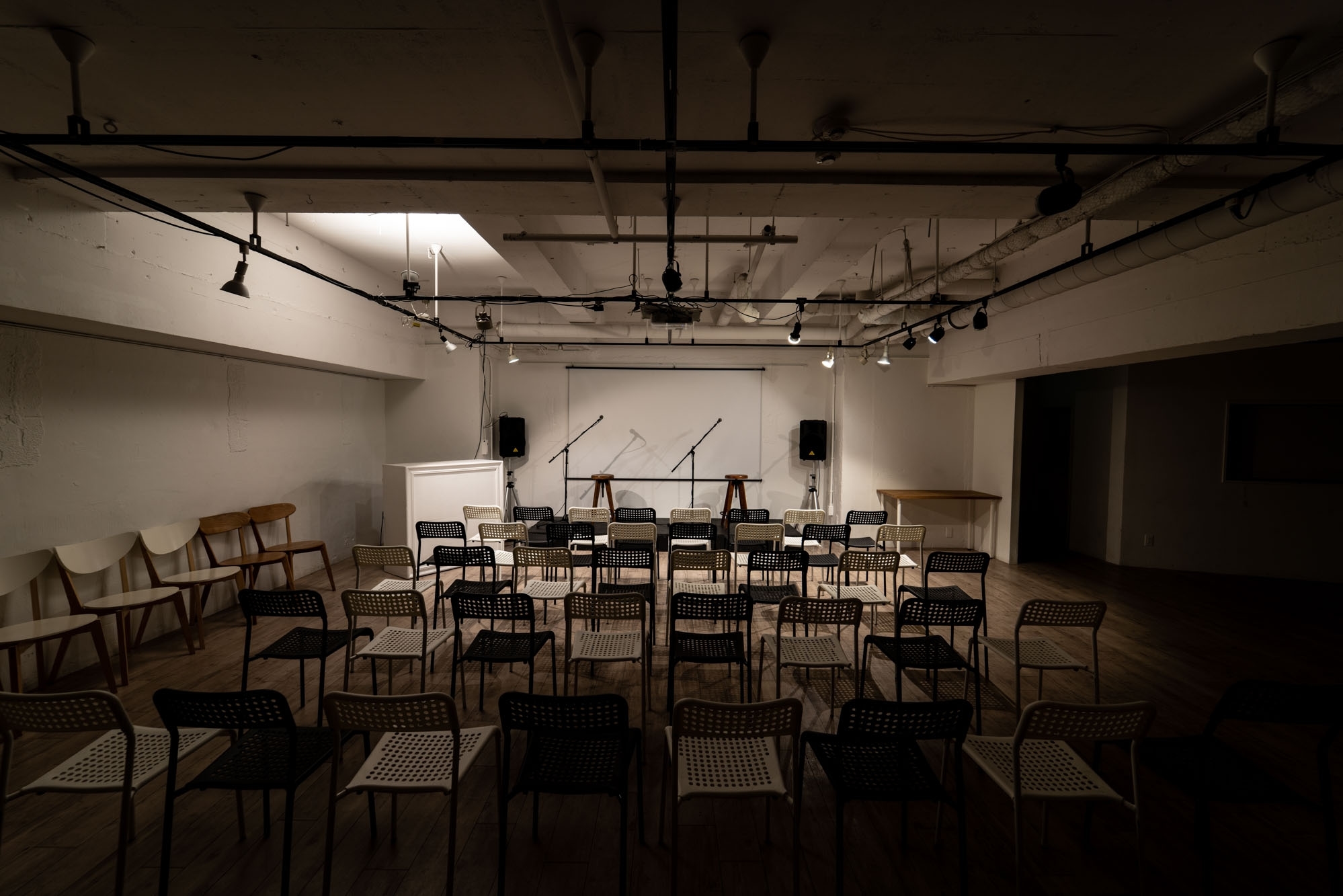 【代官山駅3分】展示会やイベントに最適な設備の整ったナチュラル系レンタルスペースの画像26