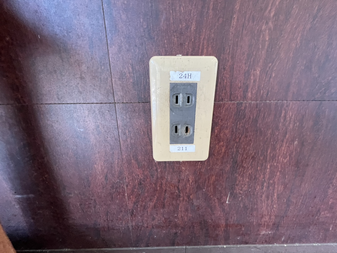 【オークワ愛西プラザ】販促キャンペーンやプロモーションイベントに適した風除室スペースの画像6