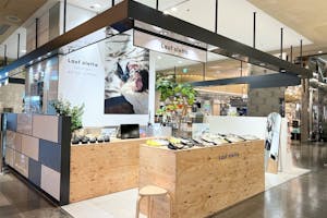 【有楽町マルイ】1階 カレンダリウムD01【物販・PR】有楽町マルイの顔ともいえるフロアのエスカレーター前の好立地