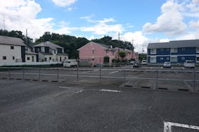 【新座駅9分】食物販やプロモーション等の様々な用途に適した川越街道沿いにある大規模な屋外スペース