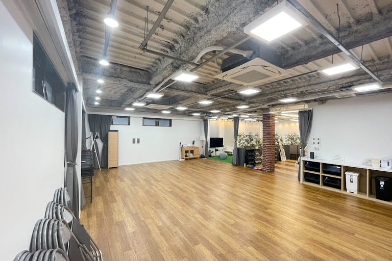 【北参道駅2分】招待制の展示販売会や企業プロモーションイベント、セミナー開催等に最適な駅近アクセス抜群の明治通り裏路地にあるレンタルスペースの画像5