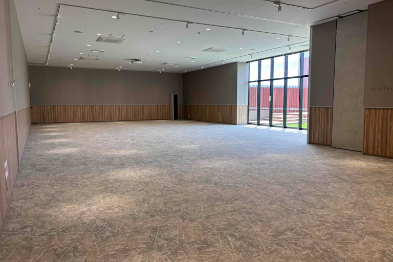 【イオンモール仙台上杉】イオンホールAの画像1