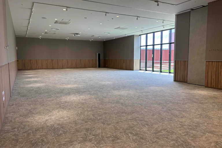 【イオンモール仙台上杉】イオンホールAの画像1