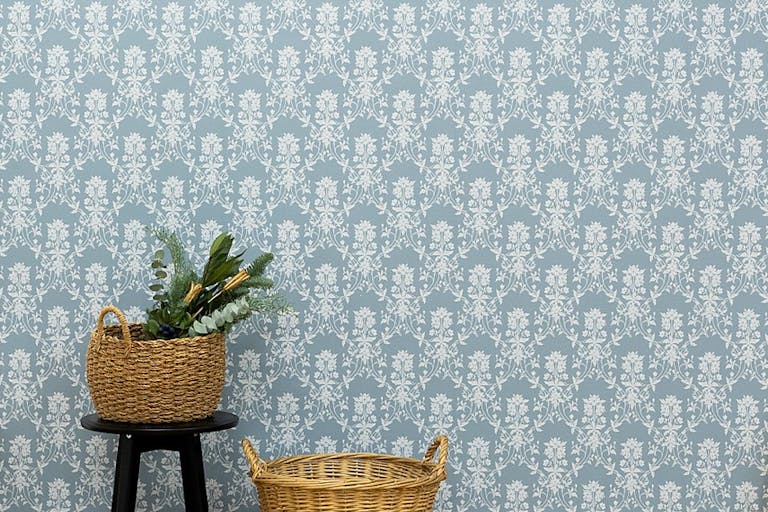 【堺筋本町駅1分】撮影や展示会に最適なカラフルなフォトスタジオ内のイベントスペースの画像6