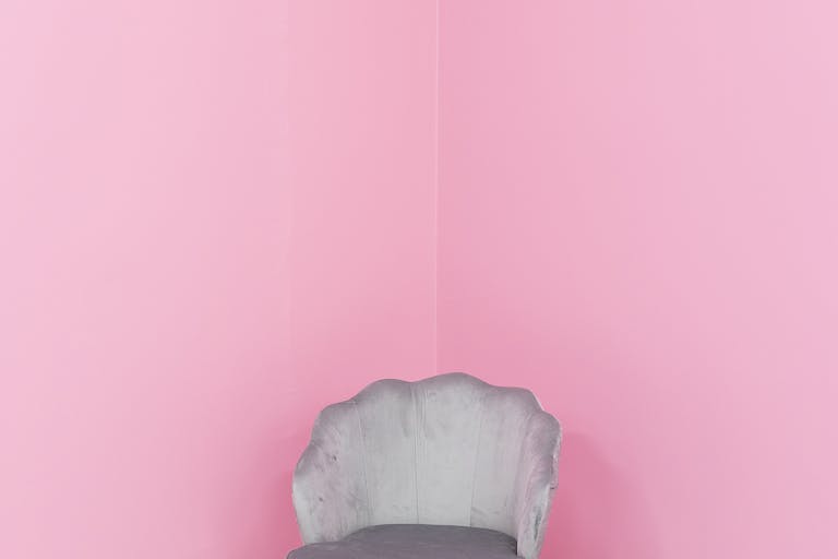 【堺筋本町駅1分】撮影や展示会に最適なカラフルなフォトスタジオ内のイベントスペースの画像10