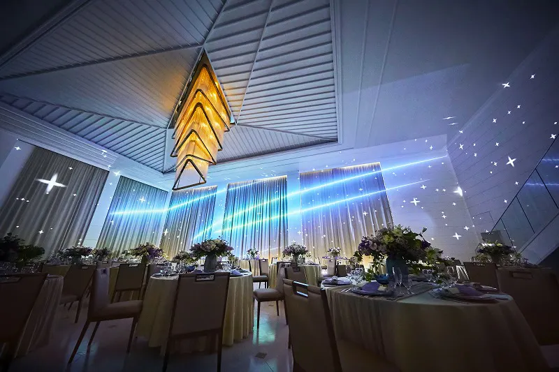 【鹿児島市祇園之洲町】桜島を一望できる、大規模な展示会や講演会に最適なイベントスぺース(Mer)